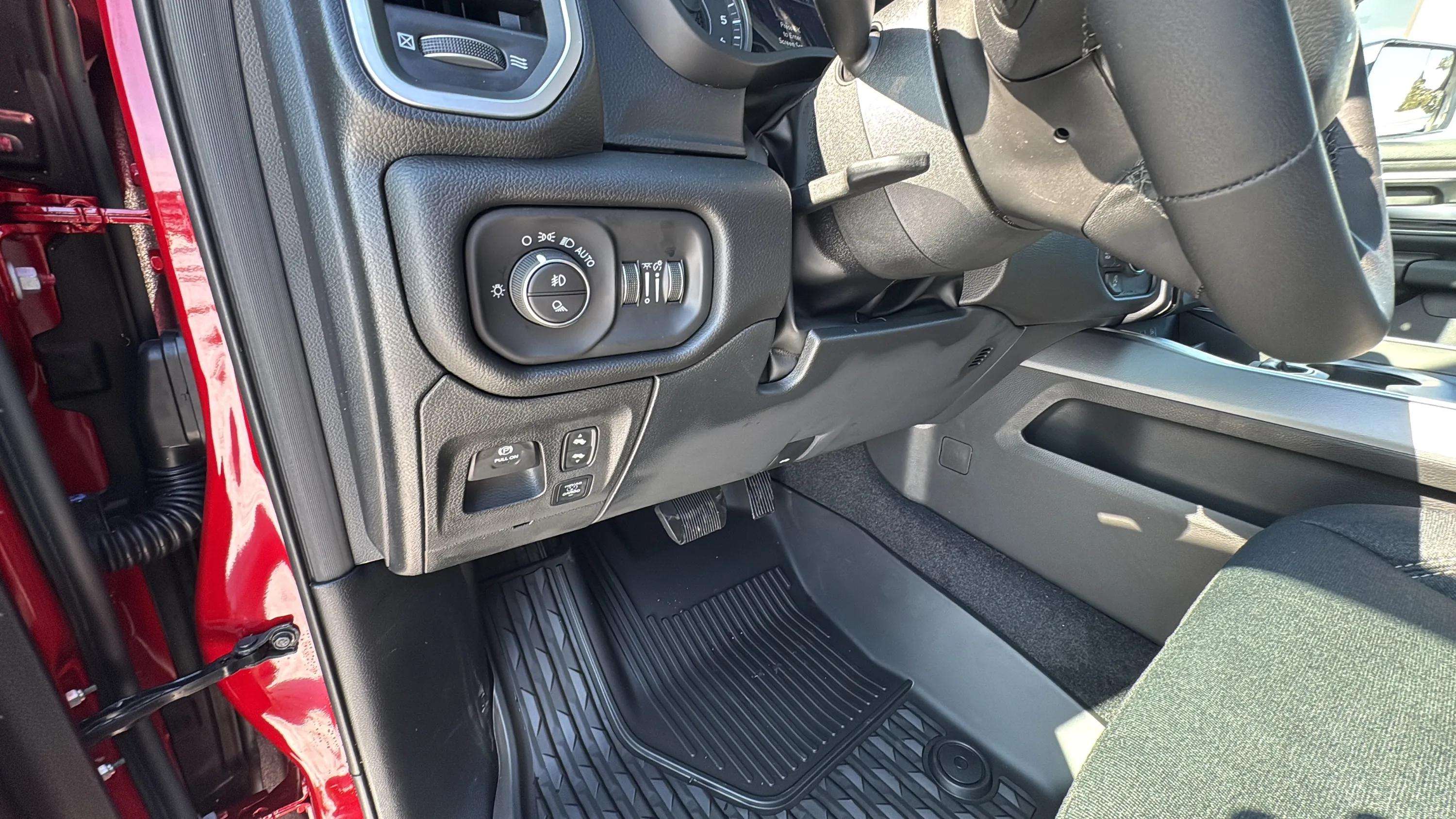 2026 RAM 1500 Big Horn/Lone Star - Photo 14