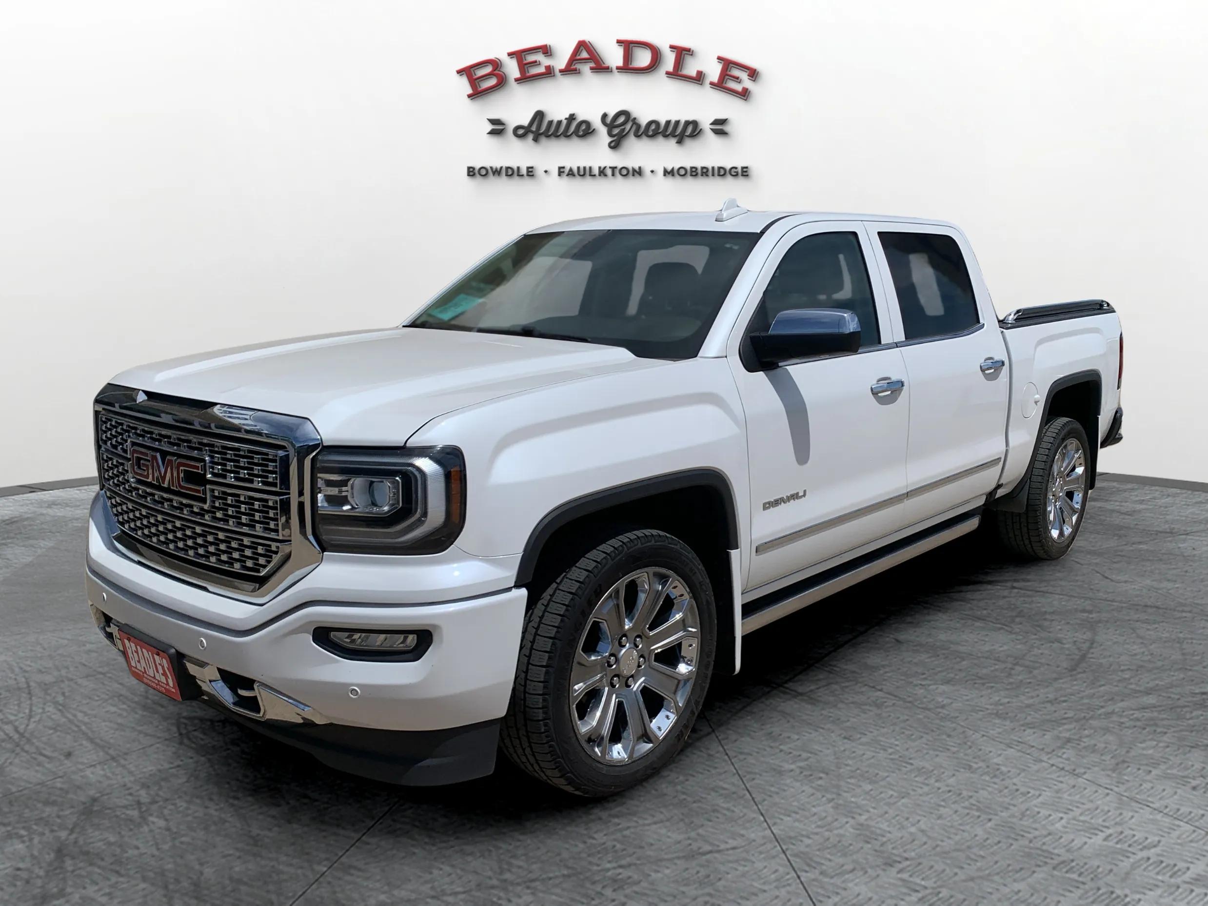 2018 GMC Sierra 4WD Crew Cab Short Box's photo