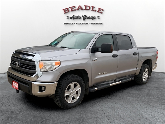 2015 Toyota Tundra 4WD Truck