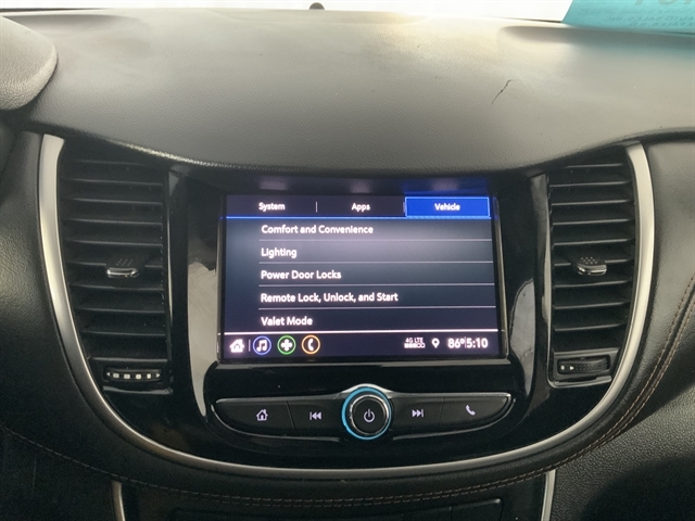 2021 Chevrolet Trax LT photo 27
