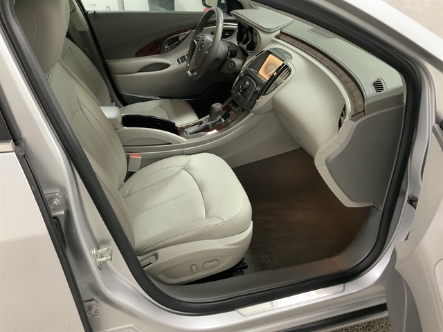 2013 Buick LaCrosse Leather photo 26