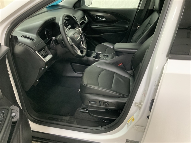 2024 Gmc Terrain SLT photo 14