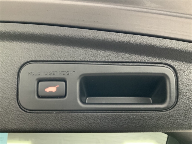 2022 Acura MDX Advance photo 8