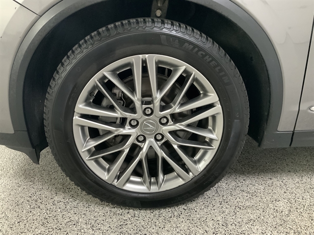 2022 Acura MDX Advance photo 10