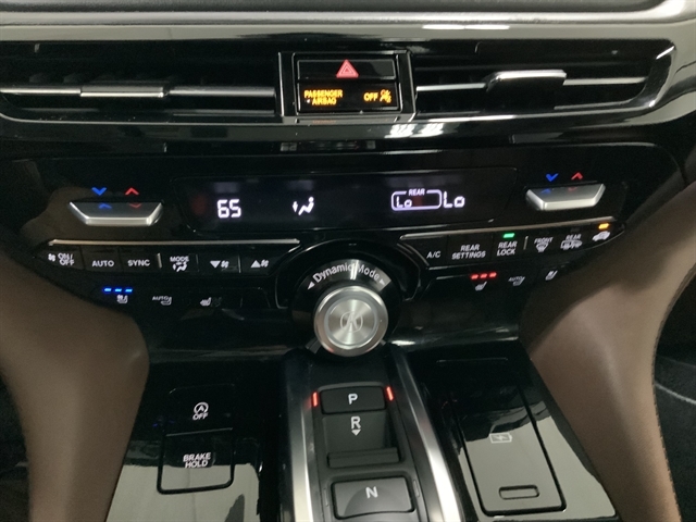 2022 Acura MDX Advance photo 32