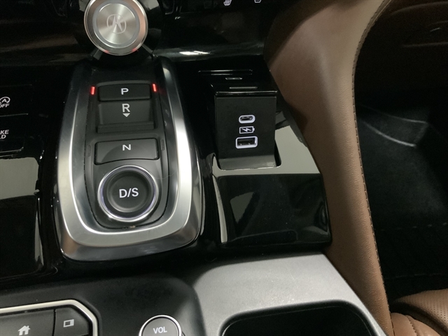 2022 Acura MDX Advance photo 34