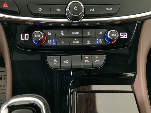 2019 Buick LaCrosse Avenir photo 25