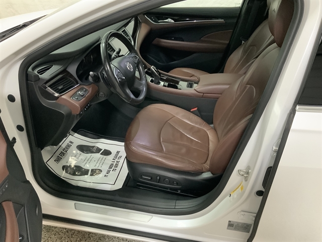 2019 Buick LaCrosse Avenir photo 27
