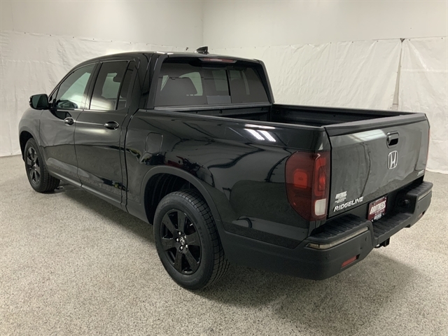 2019 Honda Ridgeline Black Edition's photo
