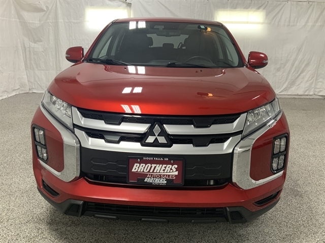 2025 Mitsubishi Outlander Sport 2.0 SE AWC CVT's photo