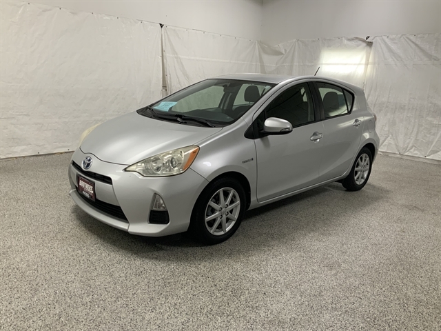 2013 Toyota Prius c