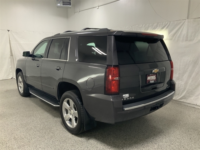 2017 Chevrolet Tahoe 4WD Premier's photo