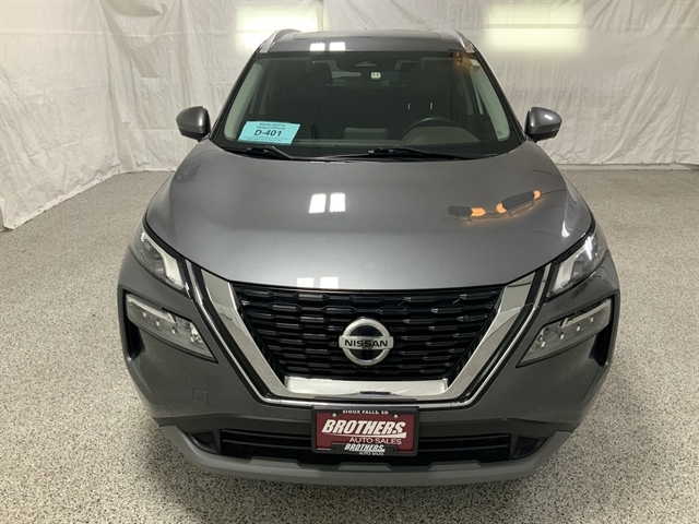 2021 Nissan Rogue SV FWD's photo