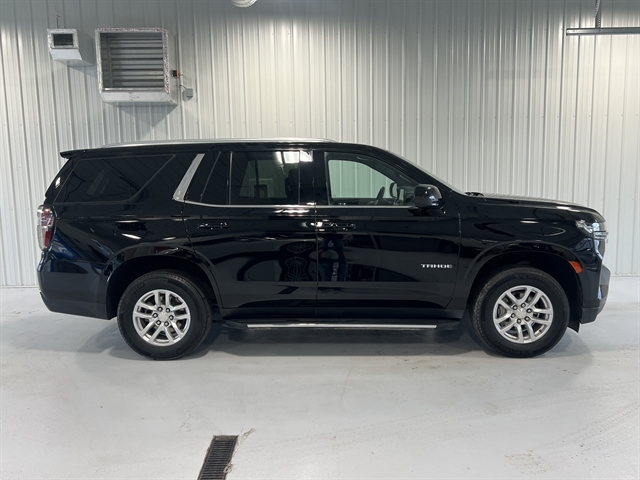 Used 2023 Chevrolet Tahoe LT with VIN 1GNSKNKD3PR258932 for sale in Tea, SD