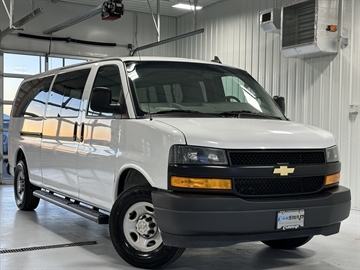2022 Chevrolet Express Passenger