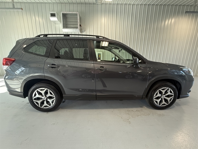 Used 2024 Subaru Forester Premium with VIN JF2SKACC0RH451363 for sale in Tea, SD