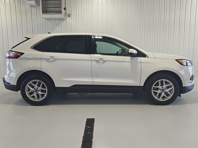 Used 2024 Ford Edge SEL with VIN 2FMPK4J94RBA76728 for sale in Tea, SD