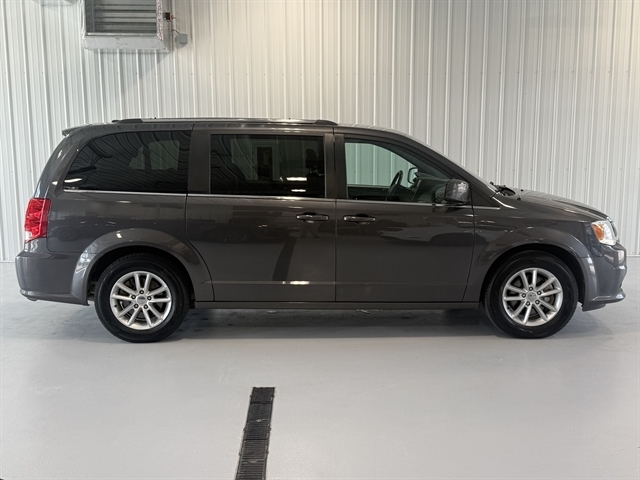 Used 2019 Dodge Grand Caravan SXT with VIN 2C4RDGCG1KR765675 for sale in Tea, SD