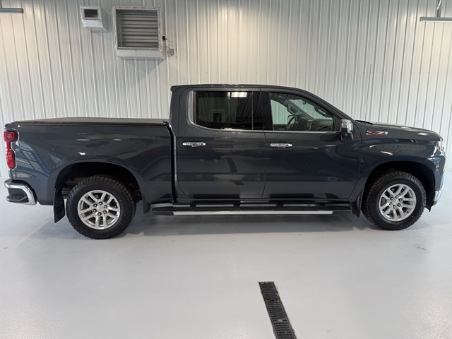 Used 2020 Chevrolet Silverado 1500 LTZ with VIN 1GCUYGED9LZ225838 for sale in Tea, SD