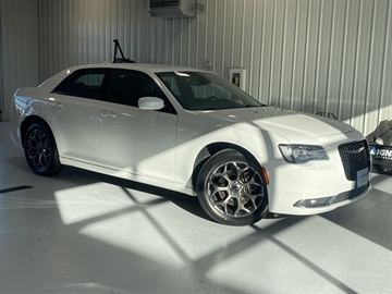 2017 Chrysler 300