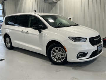 2024 Chrysler Pacifica