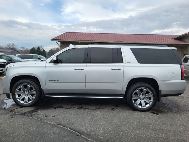 2017 GMC Yukon XL SLT's photo