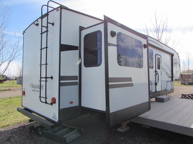 Pierre Rv Stock# CN2922 USED 2021 FOREST RIVER FLAGSTAFF 529RLKS | Pierre, SD ...