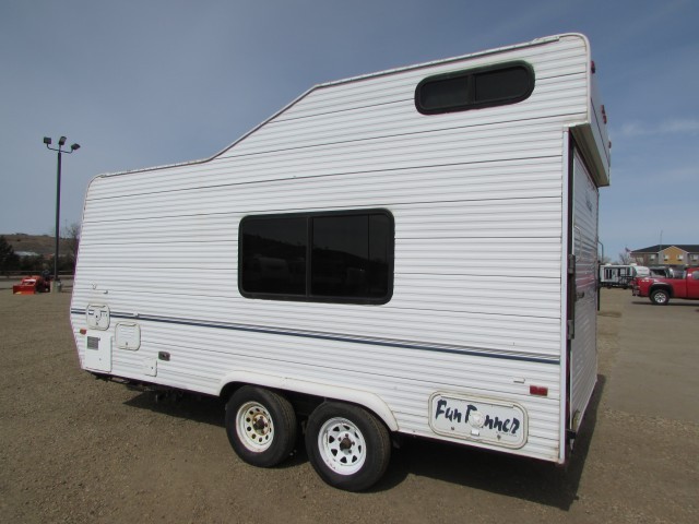 Stock# Z20250 USED 2000 CARSON TRAILER FUN RUNNER FL162 | Pierre, SD ...
