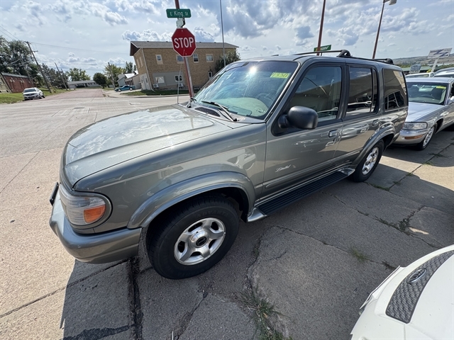 1999 Ford Explorer