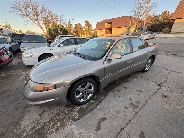 2002 Pontiac Bonneville