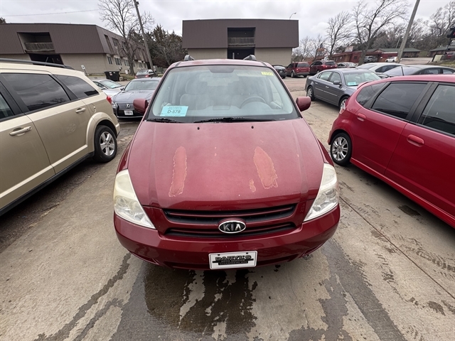 2007 Kia Sedona LX's photo