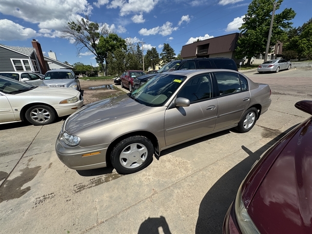 2000 Chevrolet Malibu LS's photo