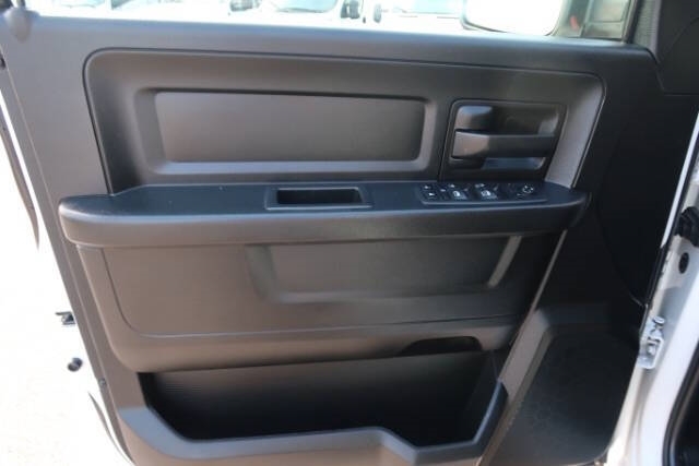 2019 Ram 1500 Tradesman photo 6
