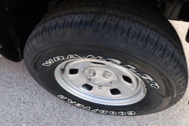 2019 Ram 1500 Tradesman photo 14