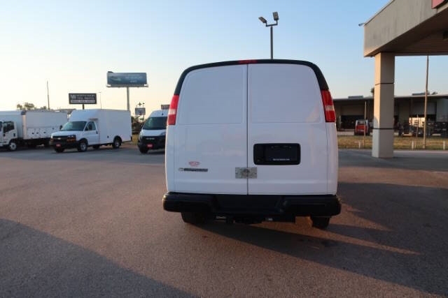 2020 Chevrolet Express 2500 Cargo photo 4