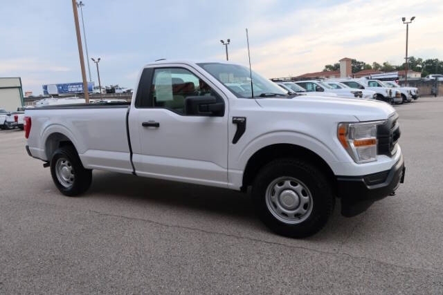 2022 Ford F-150 XL photo 2