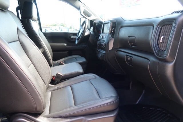 2024 Chevrolet Silverado 3500 Chassis Cab 10