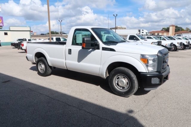 2016 Ford F-250 XL photo 3