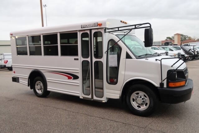 2007 Chevrolet Express's photo