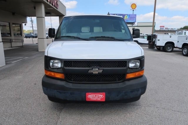 2017 Chevrolet Express 3500 LS Extended's photo