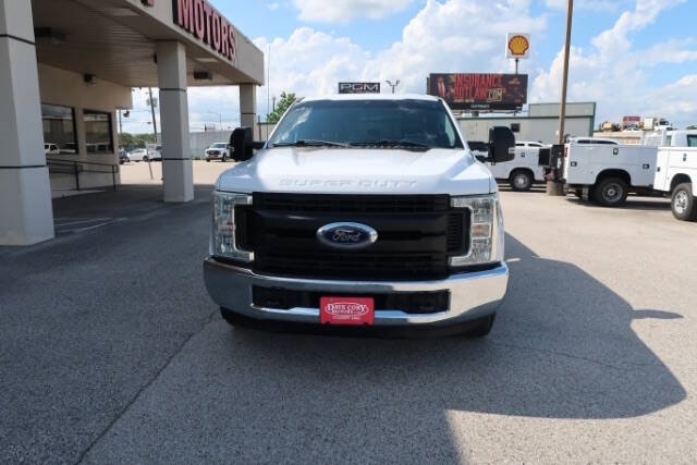 2017 Ford F-250 XL Crew Cab 8' Box's photo