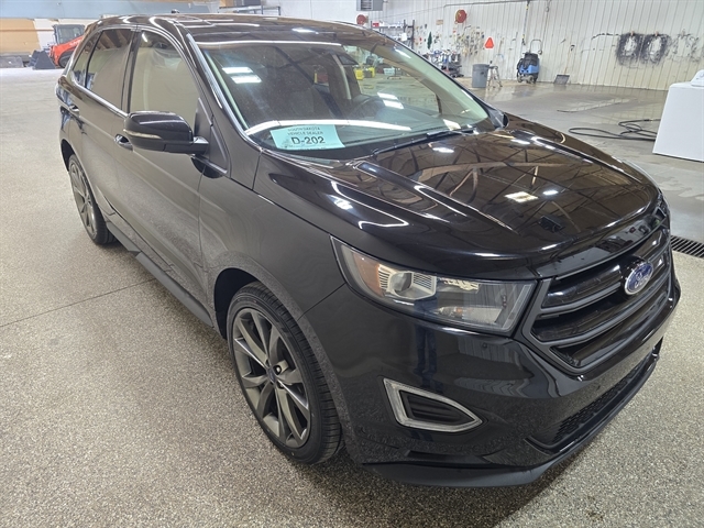 2016 Ford Edge