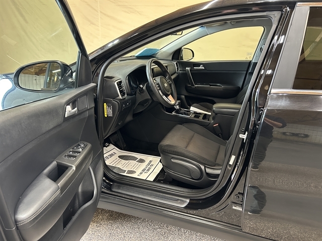 2020 Kia Sportage LX photo 5