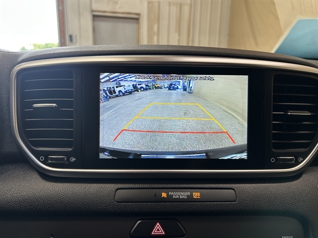 2020 Kia Sportage LX photo 9