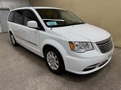 2016 Chrysler Town & Country