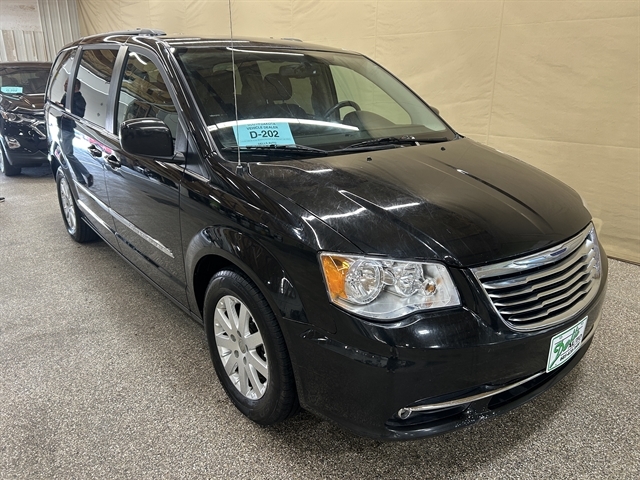 2016 Chrysler Town & Country Touring