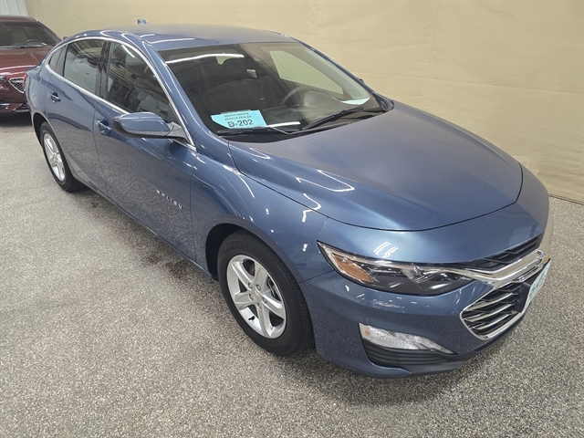 2024 Chevrolet Malibu 1LT's photo