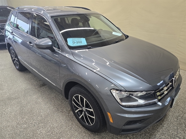 2021 Volkswagen Tiguan 2.0T SE 4Motion's photo