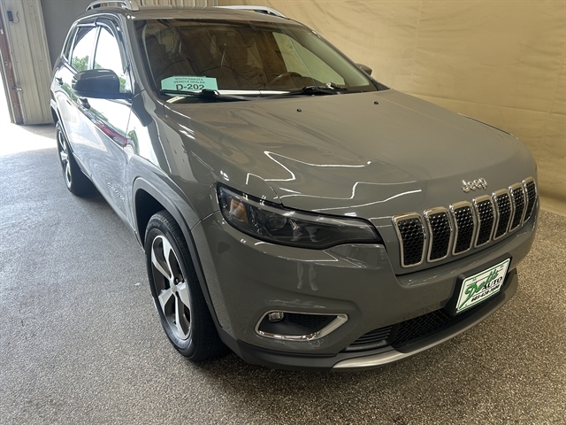 2020 Jeep Cherokee Limited 4X4's photo