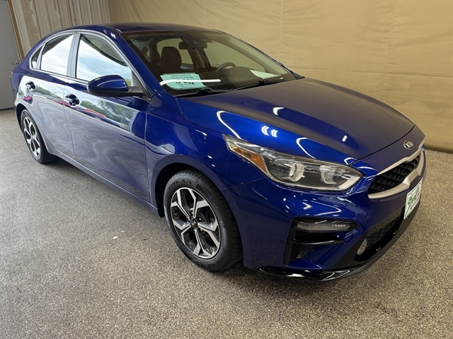 2021 Kia Forte LXS AT's photo